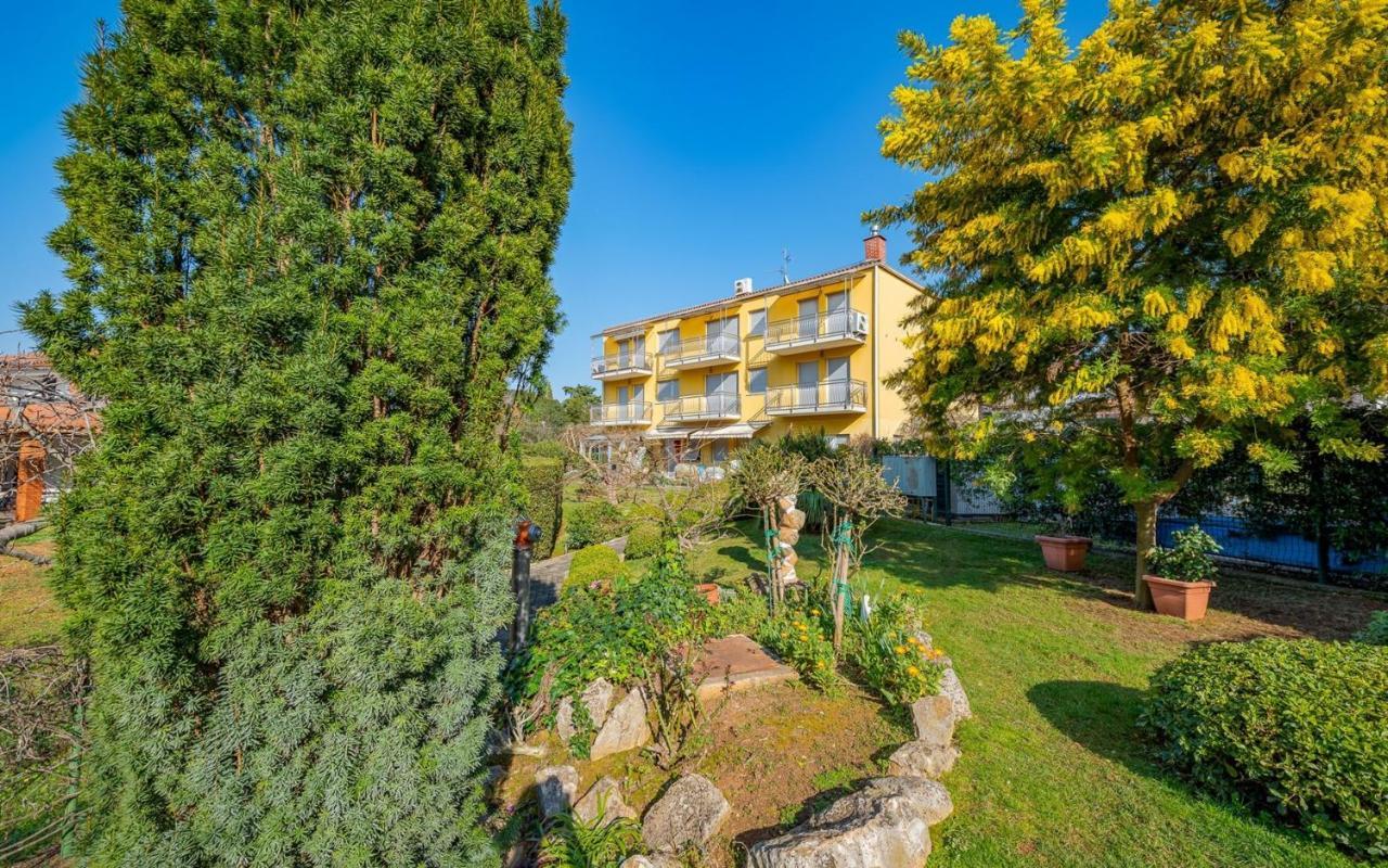 Valessia House With Apartment Umag Zewnętrze zdjęcie